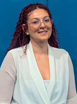  Danielle Falcão