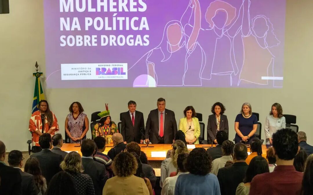 Mulheres na Política sobre Drogas